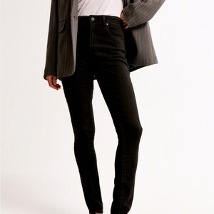 Abercrombie & Fitch Women's Black Skinny Jeans